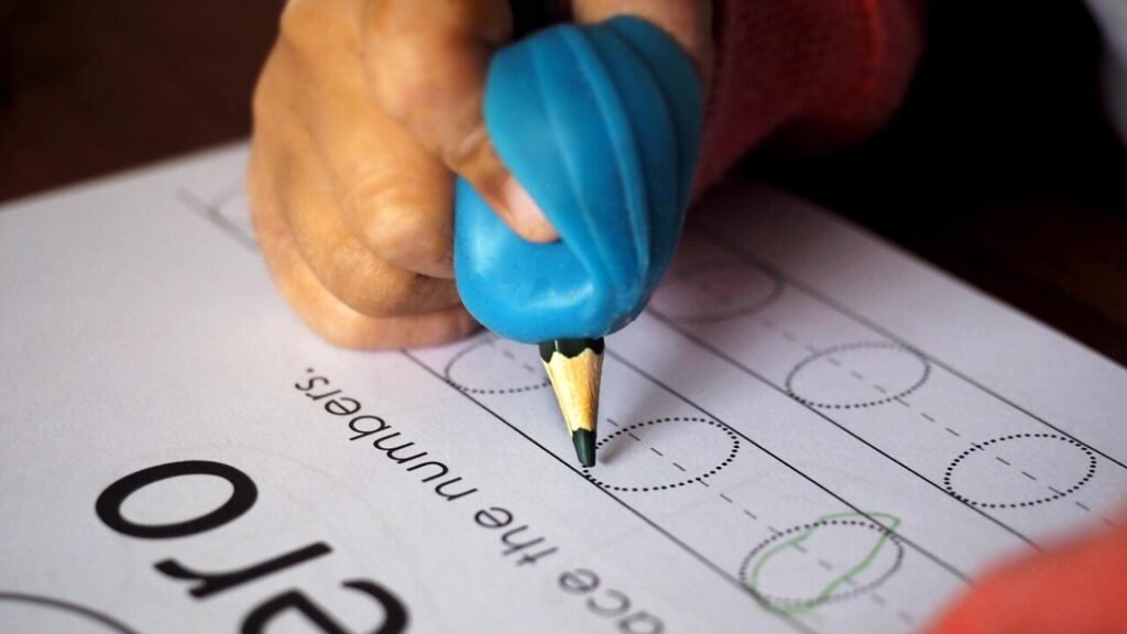 Schoonschrift oefenen werkblad gratis downloaden als PDF